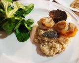 Une image de l'étape 7 de Risotto à la truffe noire, Saint Jacques poêlées.