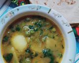 A picture of step 5 of Aloo matar ka salan.