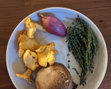 A picture of step 1 of Mushroom Sauce.