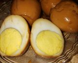 Foto langkah ke 3 dari resep Telur coklat.