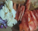 Foto langkah ke 2 dari resep Ayam kecap simpel.