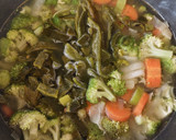 Foto del paso 3 de la receta: Sopa de zanahoria con brócoli y chile poblano