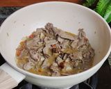 Foto langkah ke 3 dari resep Tumis Daging Pedas super simple.