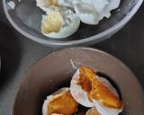A picture of step 2 of Salted Egg Yolk with Bitter Gourd.
