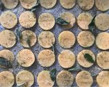 Foto del passaggio 1 della ricetta Chips di zucca al forno