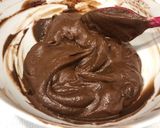 Foto langkah ke 3 dari resep Chocolate Mousse.