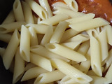 Penne en salsa Pomodoro con Burrata