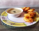 A picture of step 11 of Medu Vada with Coconut Chutney.