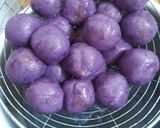 Foto langkah ke 4 dari resep Klepon ubi ungu.