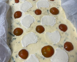Foto del paso 5 de la receta: Pastel de espárragos trigueros con queso de cabra y cebolla caramelizada