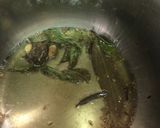 A picture of step 2 of Keema matar masala.