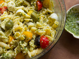 Pesto pasta salad