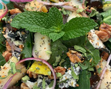 Foto del paso 1 de la receta: Ensalada de Espinaca con Dátil y Queso de Cabra
