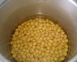 Foto do passo 1 de Bolinho de grão de bico e espinafre