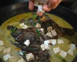 Foto langkah ke 5 dari resep Mangut Kepala Manyung.