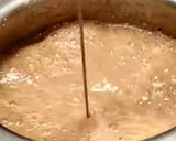 A picture of step 2 of Chocolate thik shake.