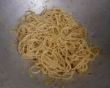 Foto langkah ke 5 dari resep Spaghetti Aglio Olio.