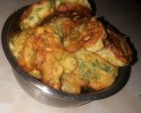 Foto del paso 4 de la receta: Buñuelos de espinaca, acelga, lechuga 💟