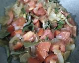 A picture of step 1 of Soya chunks masala.