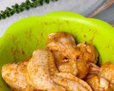Foto langkah ke 2 dari resep Ayam goreng pedas/chili padi.