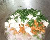 A picture of step 2 of Restaurant Style Fried Rice.