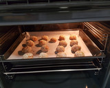Foto del paso 4 de la receta: Albóndigas de pavo con toque thai en salsa picante y quinoa