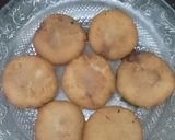 A picture of step 7 of Manda pitha.