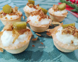 Foto del paso 3 de la receta: Canapé de queso cottage fundido con cebolla crujiente