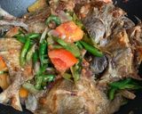 Foto langkah ke 6 dari resep Ikan bawal tauco cabe hijau.