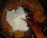 Foto del paso 2 de la receta: Empanadas de pollo sabrosas