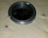 Foto del paso 7 de la receta Gelatina de yogur y queso bañada de frutos