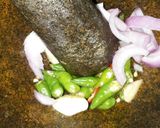 Foto langkah ke 1 dari resep Sambal terong terasi.
