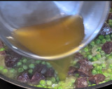 Foto del paso 5 de la receta: Guisantes con butifarra negra
