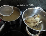 Foto del paso 2 de la receta: Pollo asado al limón y sopa