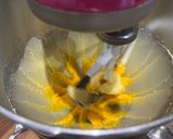 A picture of step 2 of Zaeti Veneziani – Venetian polenta biscuits.