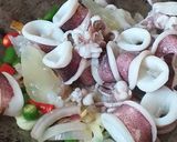 Gambar langkah 4 resipi Sotong Masak Tinta.