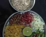 A picture of step 2 of Healthy and tasty oats bhel.