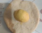 Foto langkah ke 6 dari resep Karipap (pastel singapura) isi kentang dan ayam.