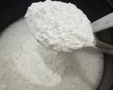 Foto langkah ke 3 dari resep "lapis tepung beras ombre".