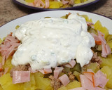 Foto del paso 2 de la receta: Patatas aliñadas con salsa de yogurt y jalapeños
