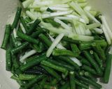 Foto langkah ke 1 dari resep Tumis labu siam kacang panjang.