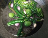 Foto langkah ke 2 dari resep Ampela sambel ijo.