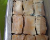 Foto langkah ke 3 dari resep Bolen pisang keju.