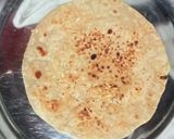 A picture of step 3 of Muli ke parathe.