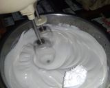 Foto langkah ke 3 dari resep Meringue cookis.