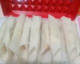 Foto langkah ke 3 dari resep Banana roll.