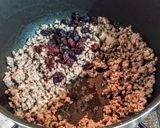 Foto del paso 1 de la receta: FIDEOS🍝CAPELLINI, con Carne Molida y Uvas, con Salsa Roja...!😋