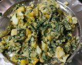 A picture of step 4 of Spinach egg open sandwich.