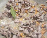 Foto del passaggio 3 della ricetta Paté di fegatini di pollo