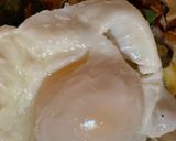 A picture of step 4 of Breakfast Pita Pizza.